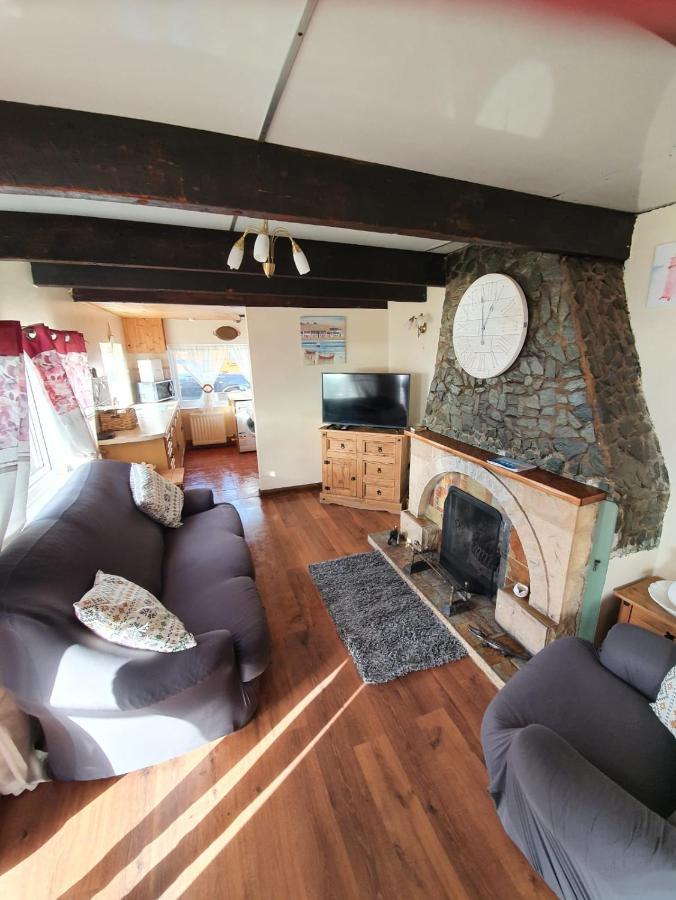 Mona Villa Holiday Home Caulderton Eksteriør billede